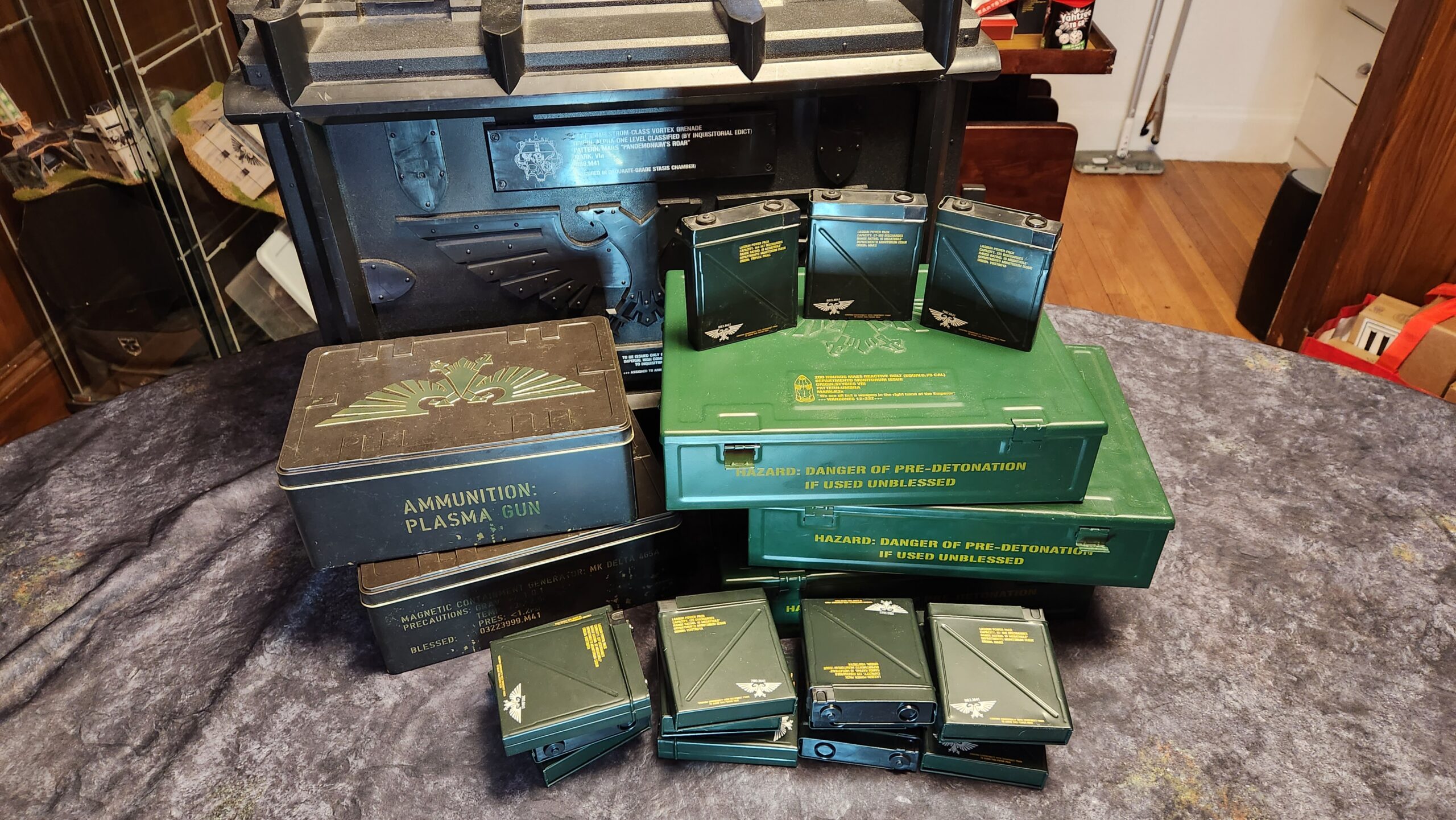 Games Workshop Warhammer 40K Ammunition Container Props