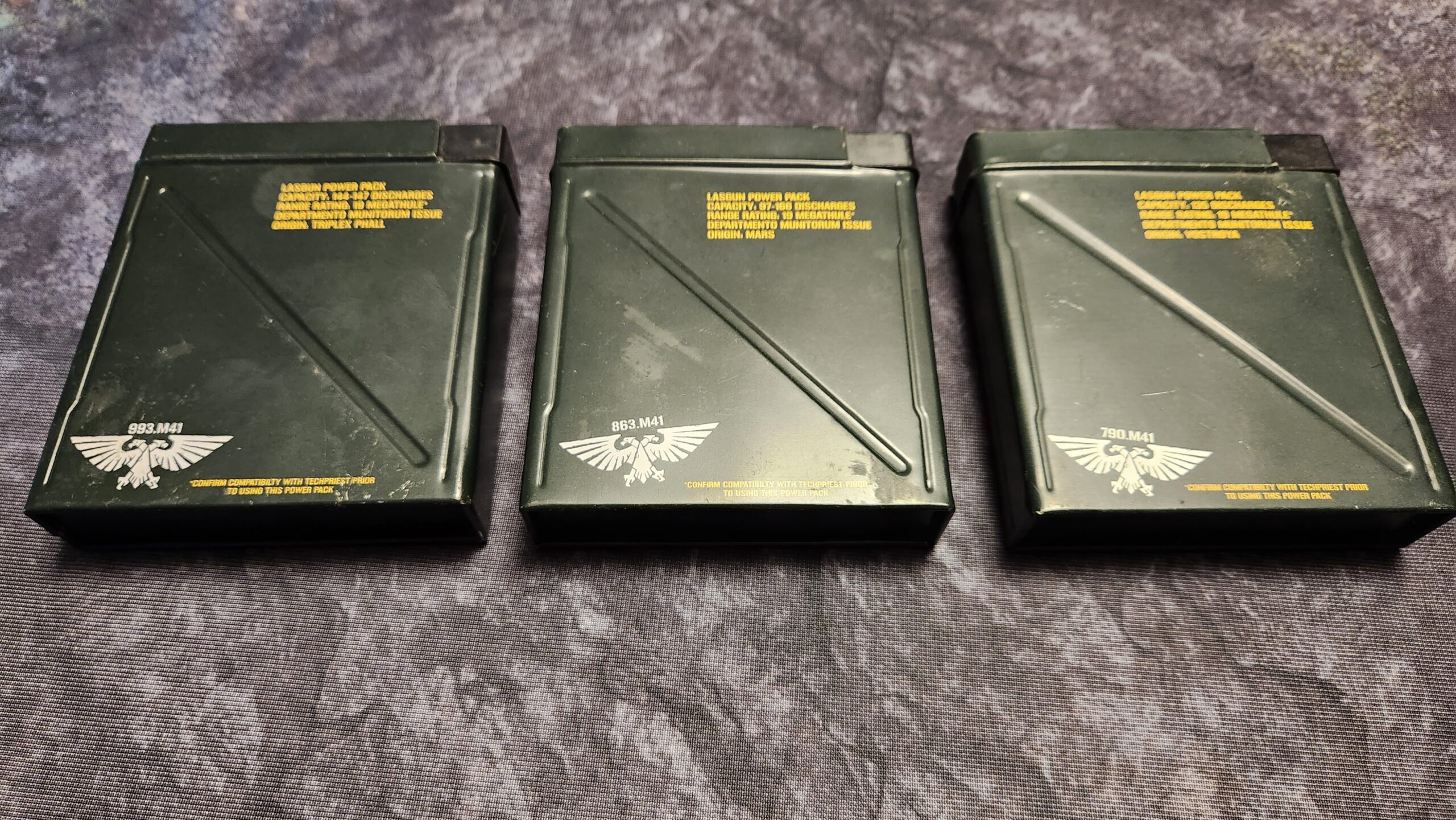 Games Workshop Imperial Guard Lasgun Power Pack props